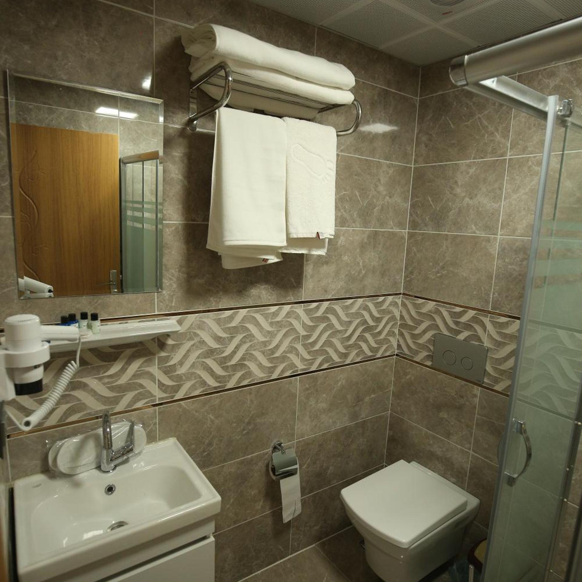 Beyaz Inci Otel 38/45