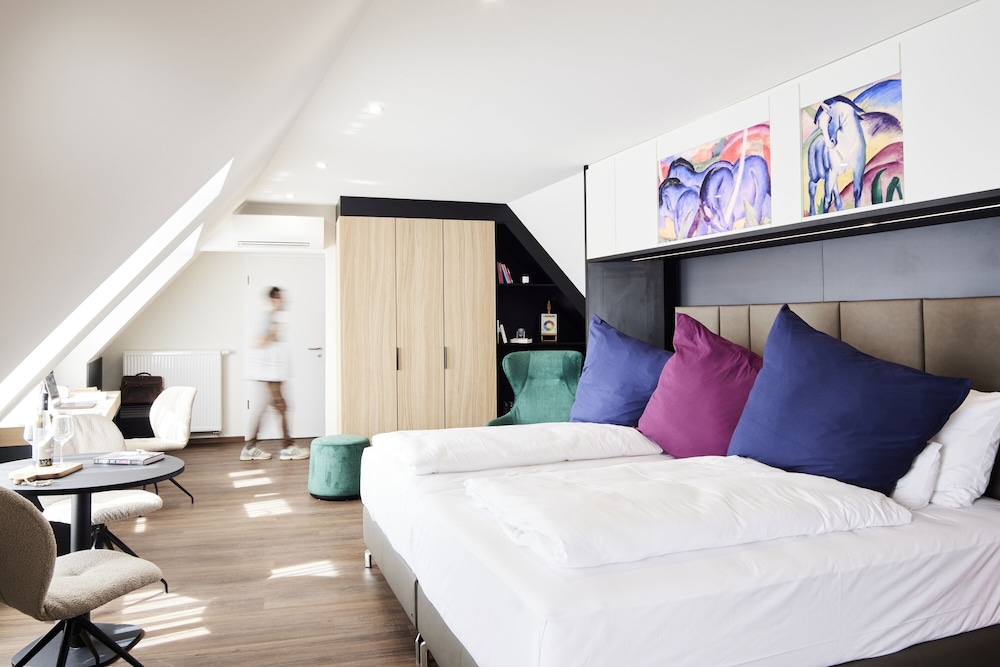 Design & Kunsthotel Munchen 9/41