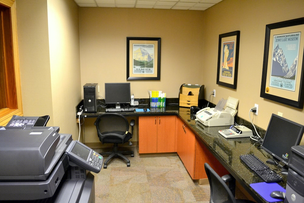 HOLIDAY INN EXPRESS HOTEL AND SUITES BOZEMAN WEST 64/75