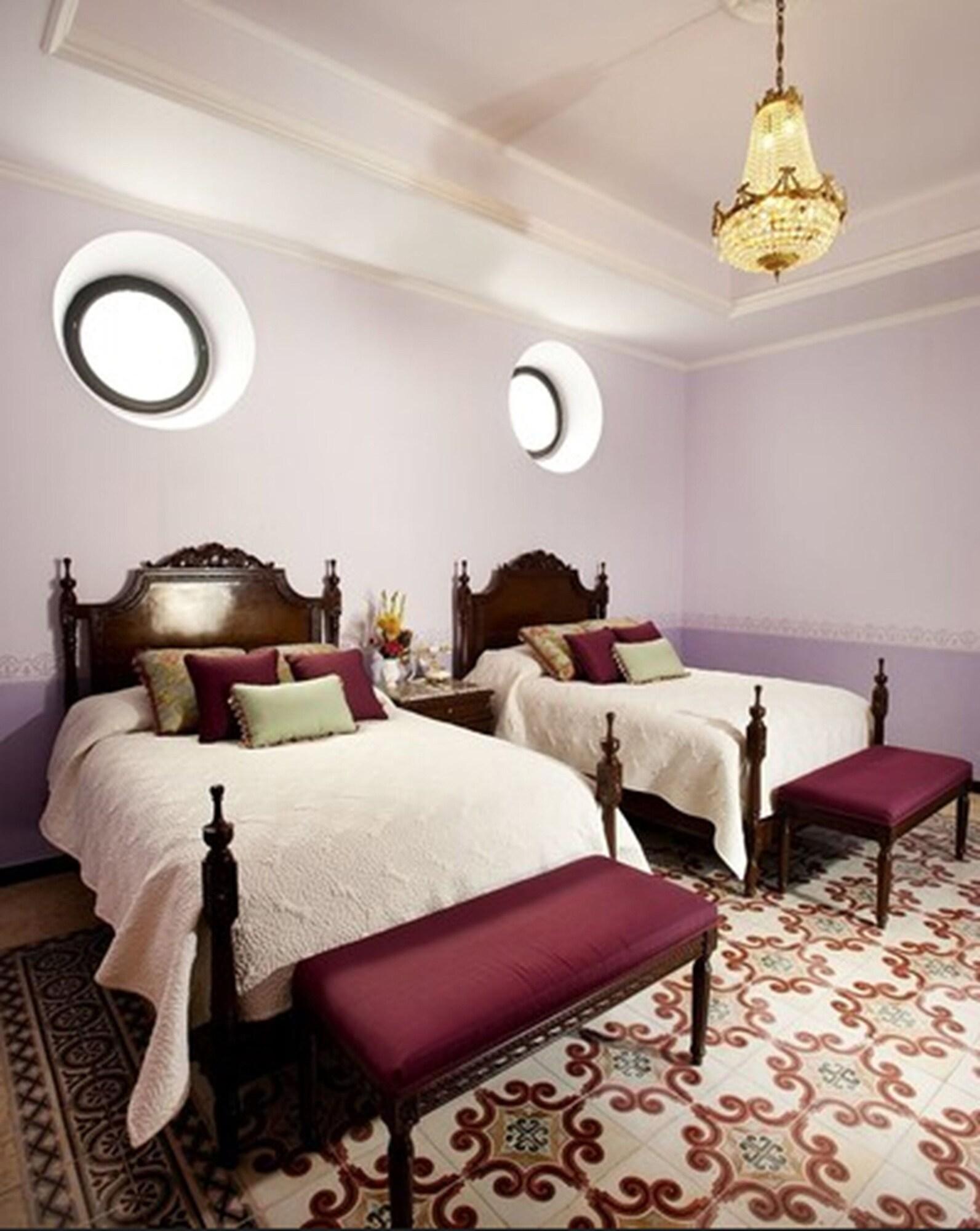 Hotel Casa Azul 25/50