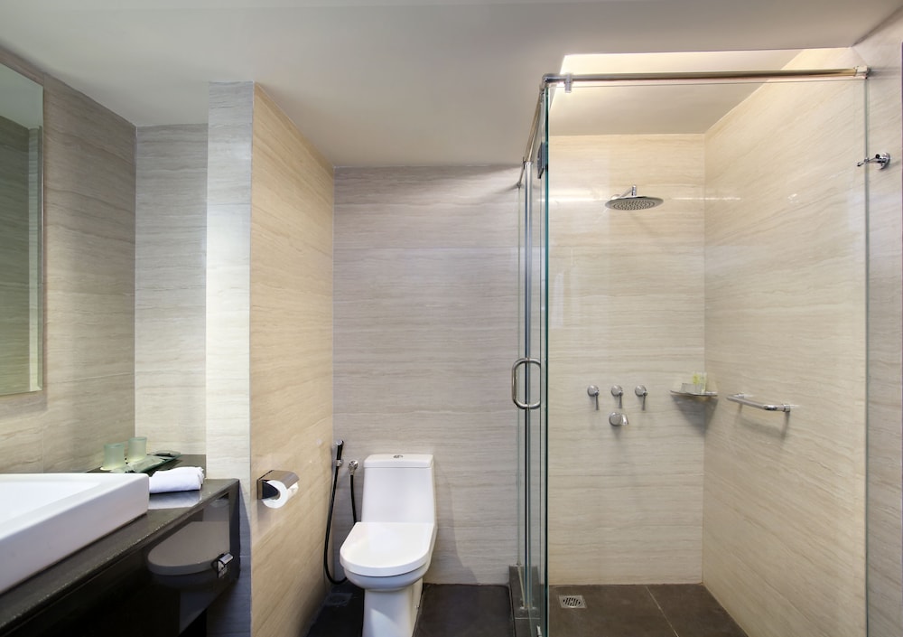 Hotel Santika Mataram 12/70