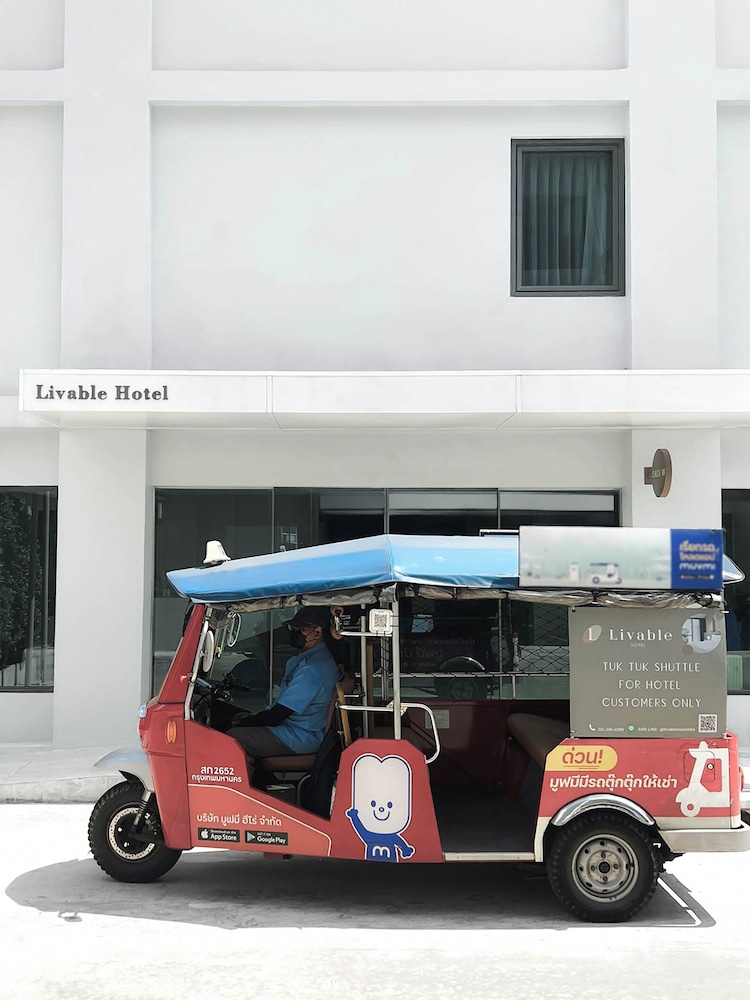 Livable Hotel Bangkok 51/61