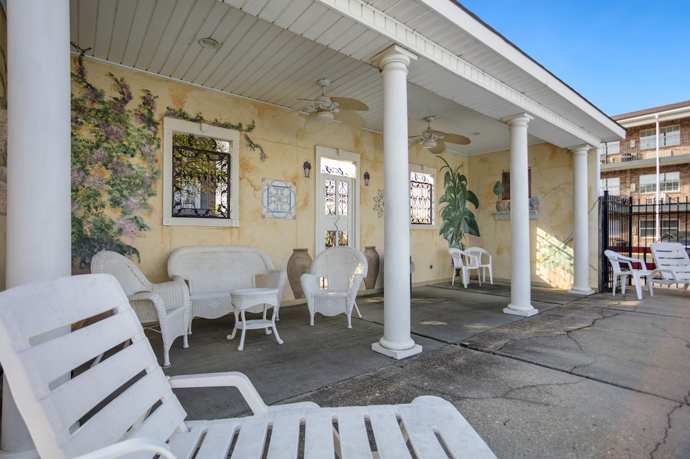 Edgewater Inn 13/51