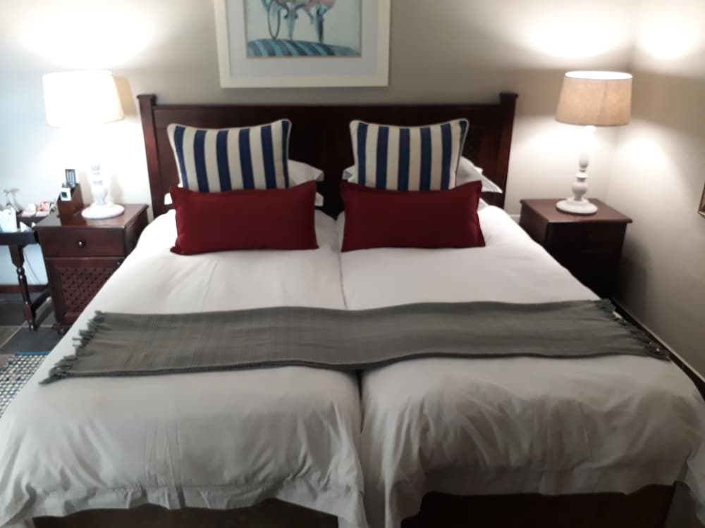 Sandpiper Guest House 11/38