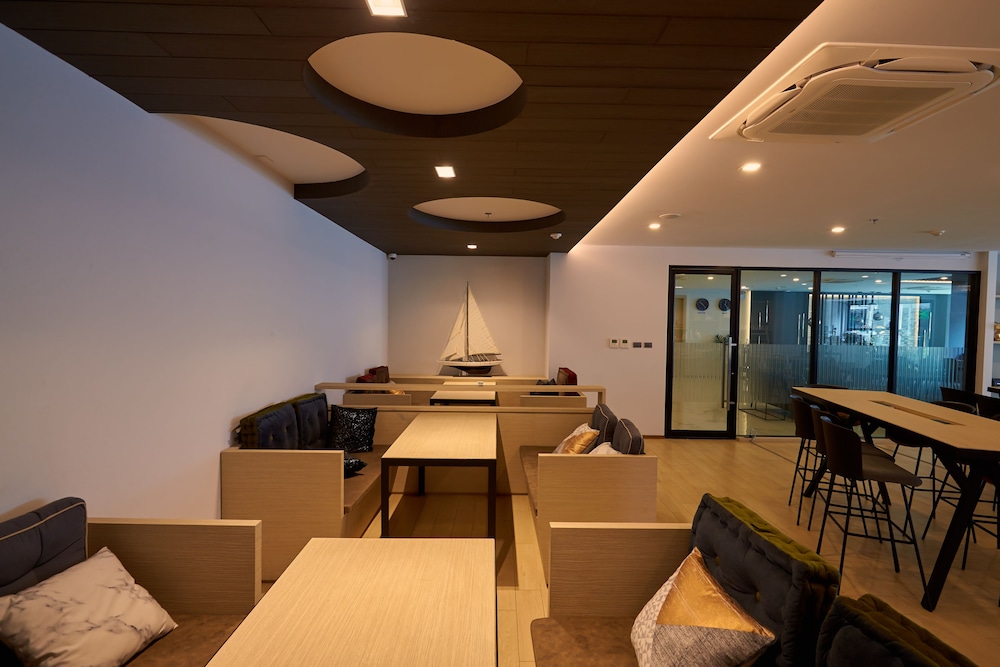 Samyan Serene Hotel 45/63