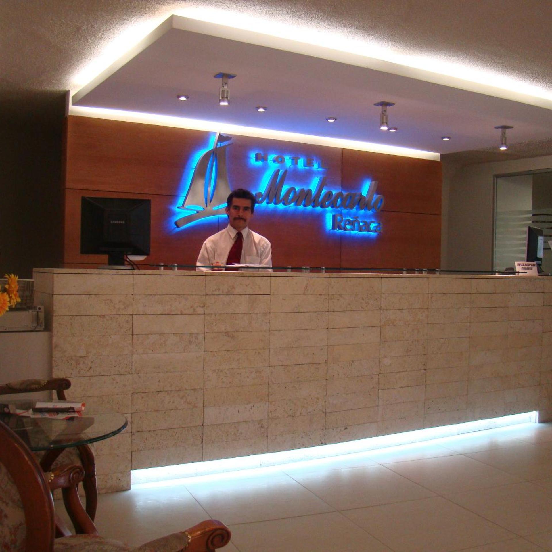 Hotel Montecarlo 6/50
