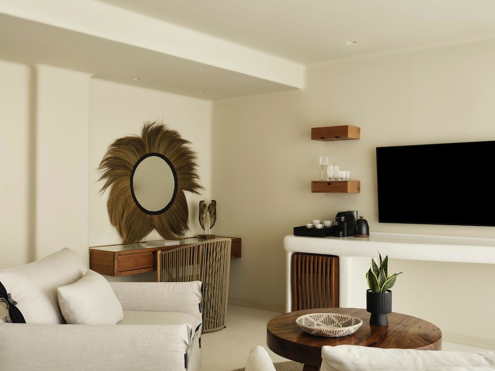 AYA Resort 37/60