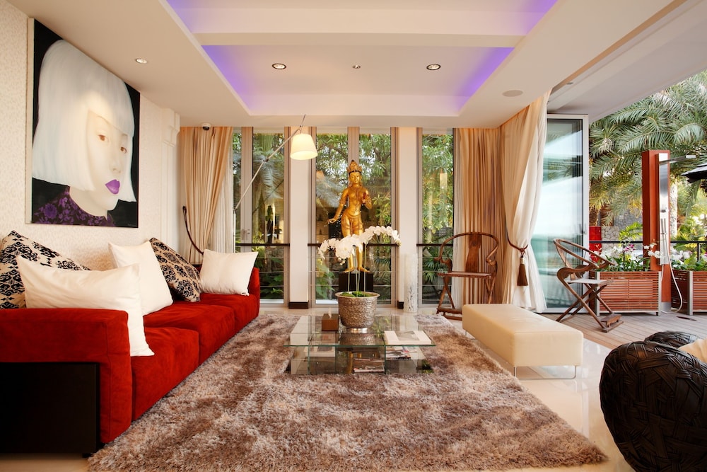 Bluesiam Villa 12/50