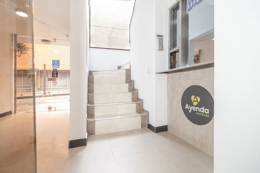 Ayenda 1086 Torre 52 2/34