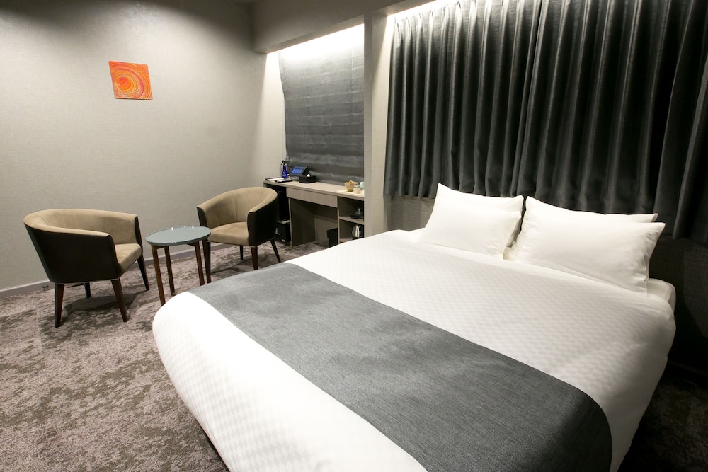 STANDARD, DOUBLE BED
