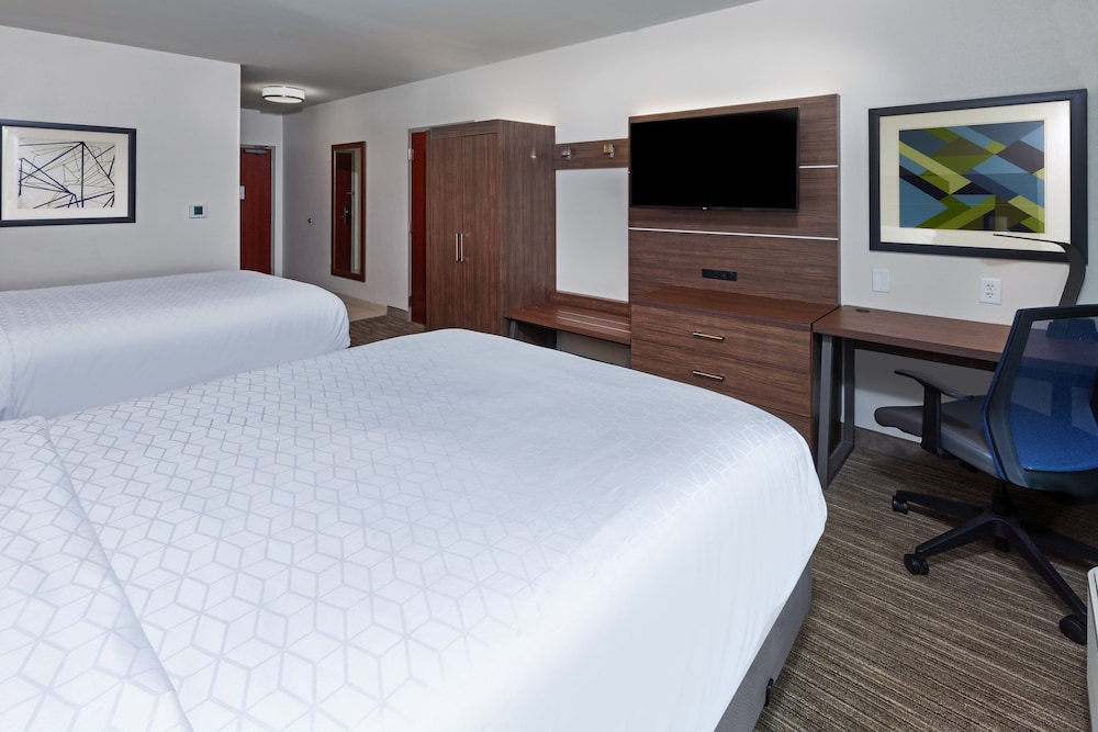 Holiday Inn Express Hotel & Suites Shreveport - West 13/68