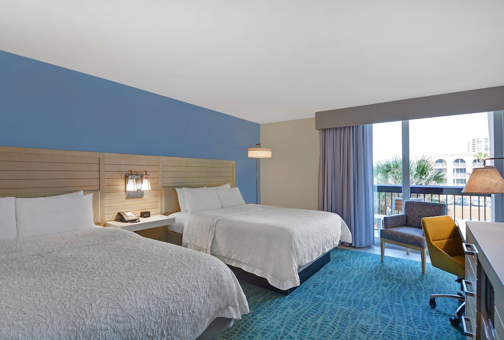 Hampton Inn Jacksonville Beach 25/57