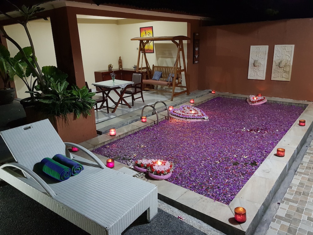 Lavender Villa And Spa 20/40