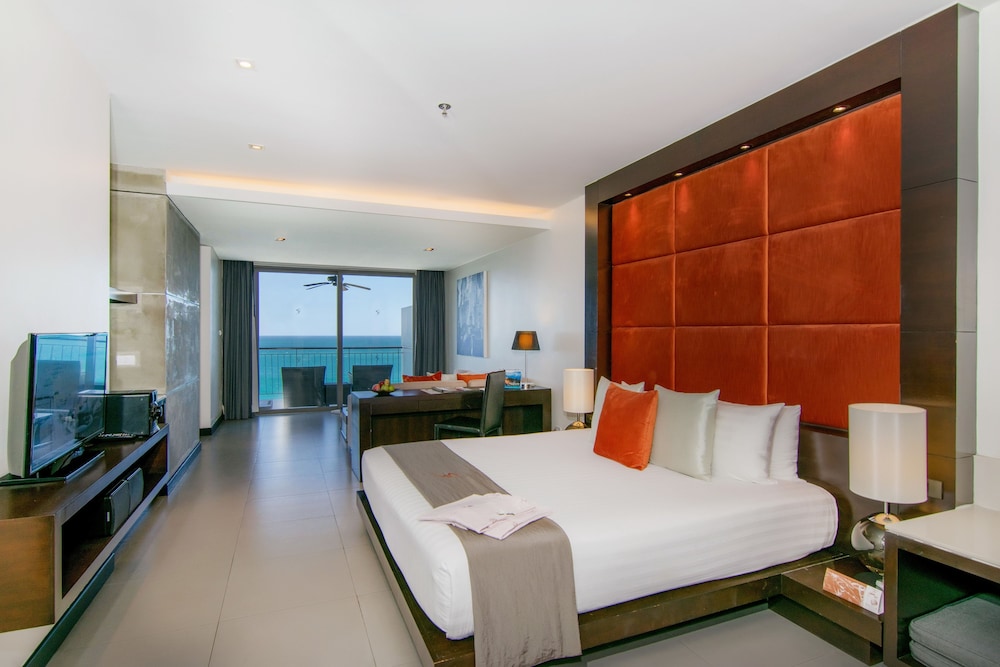 Cape Sienna Phuket Gourmet Hotel Villas 16/75