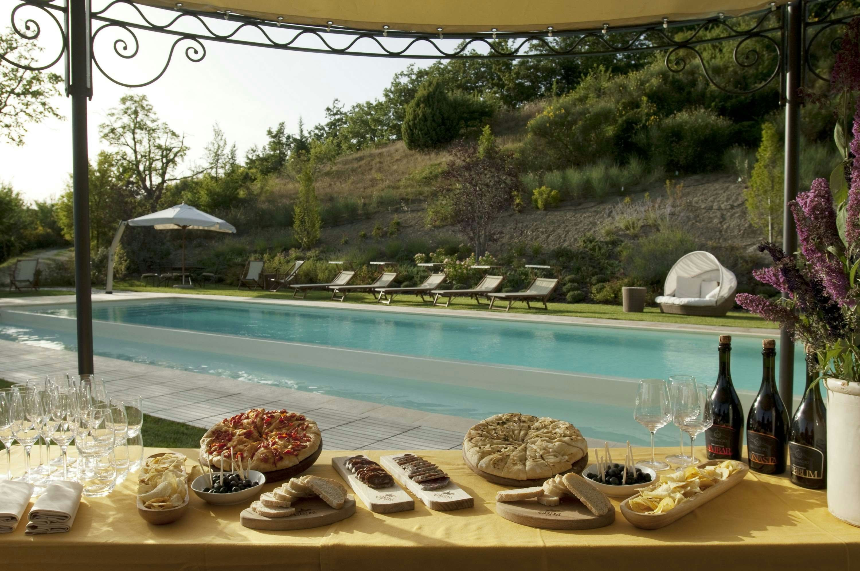 La Tavola Dei Cavalieri & Il Borgo 57/60