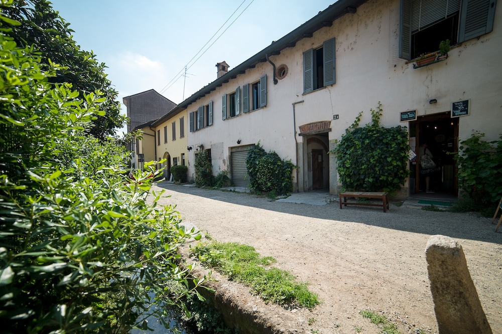 HbHall - Navigli 2 Apartment 10/17