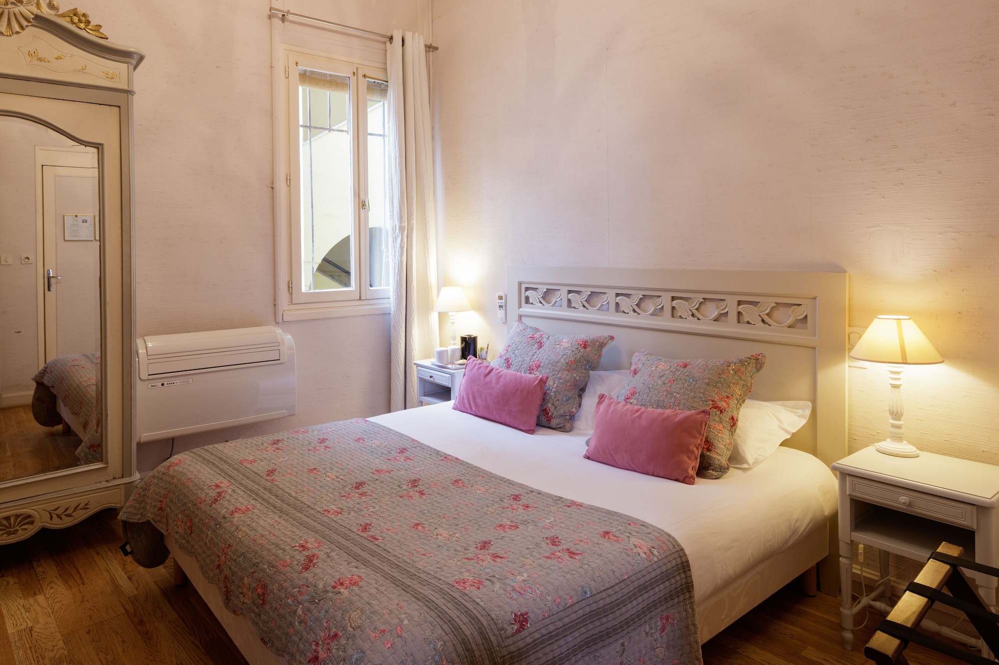 STANDARD, SINGLE, DOUBLE BED