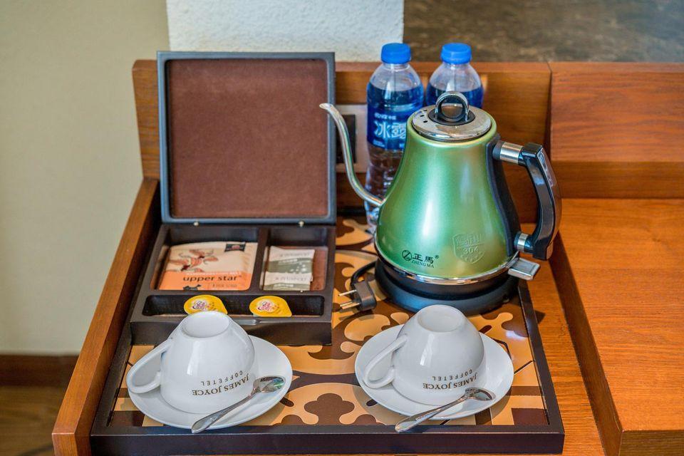 James Joyce Coffetel (Qinhuangdao Qinhuangdao Railway Station Wanda Plaza) 37/64