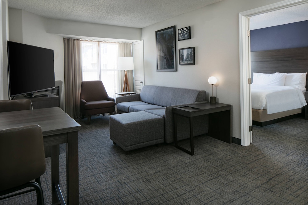 Residence Inn Tulsa South 16/29