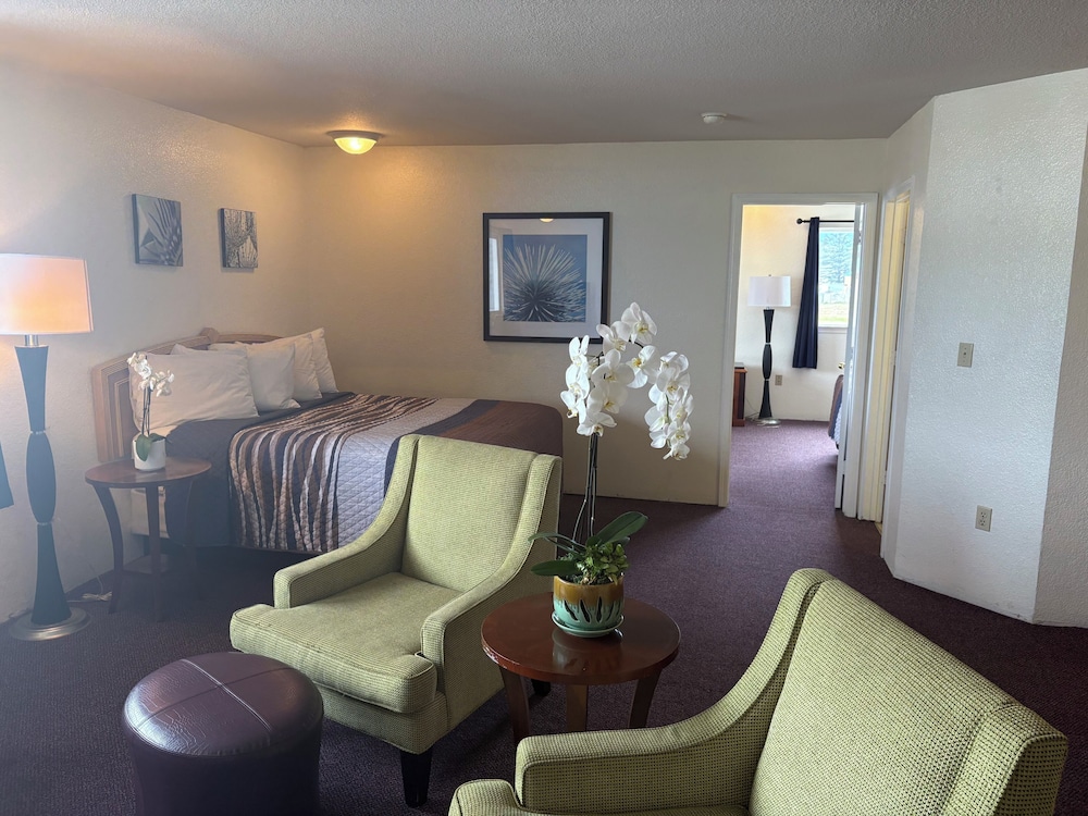 Bayview Inn 25/45