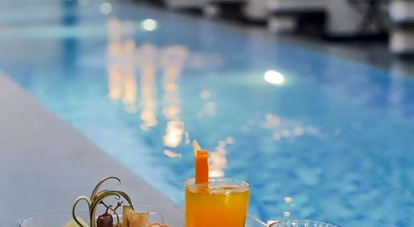 Odaita Hotel 33/46
