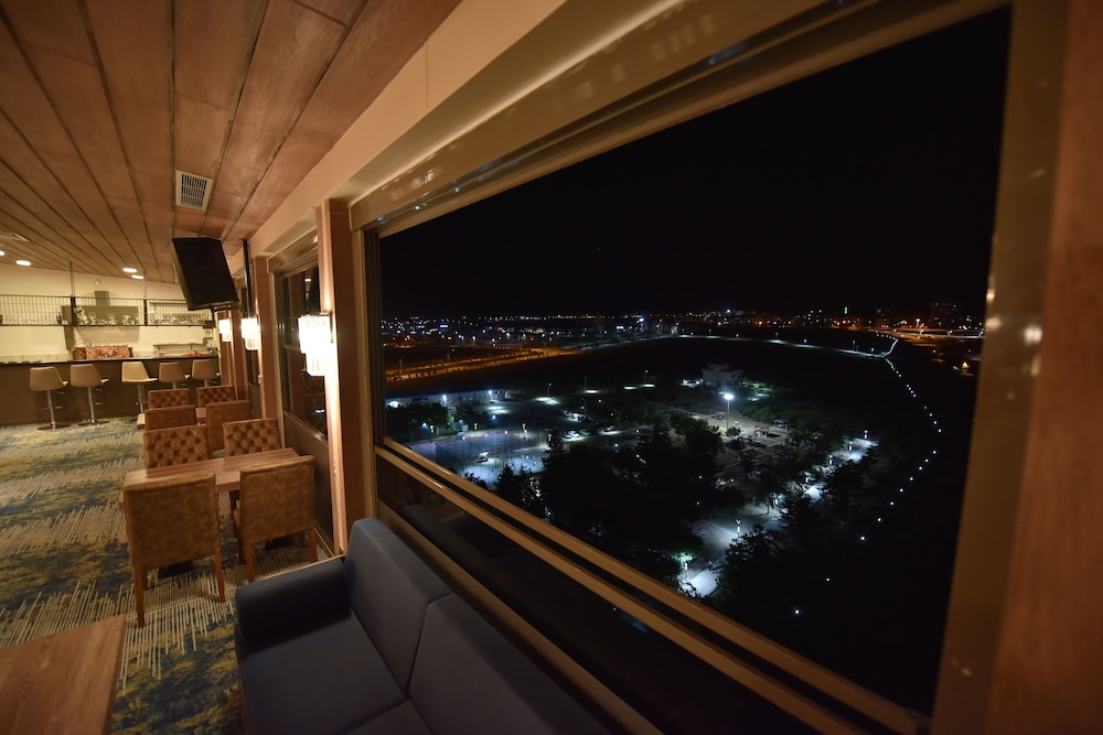 New Karaman Hotel 26/47