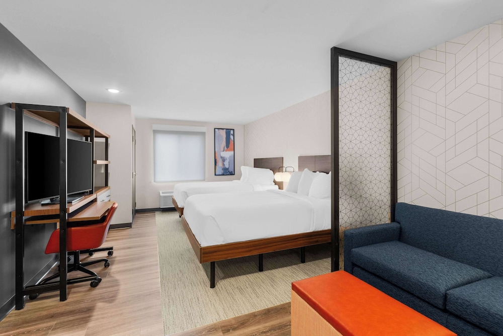 Everhome Suites Lexington - Horse Park 14/36
