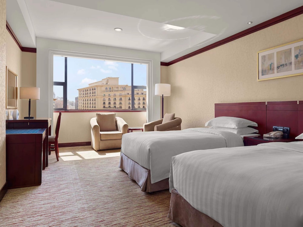 Poly Plaza Hotel Beijing 26/56