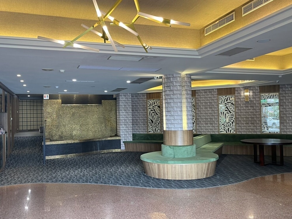 Taitung Bali Suites Hotel 5/40