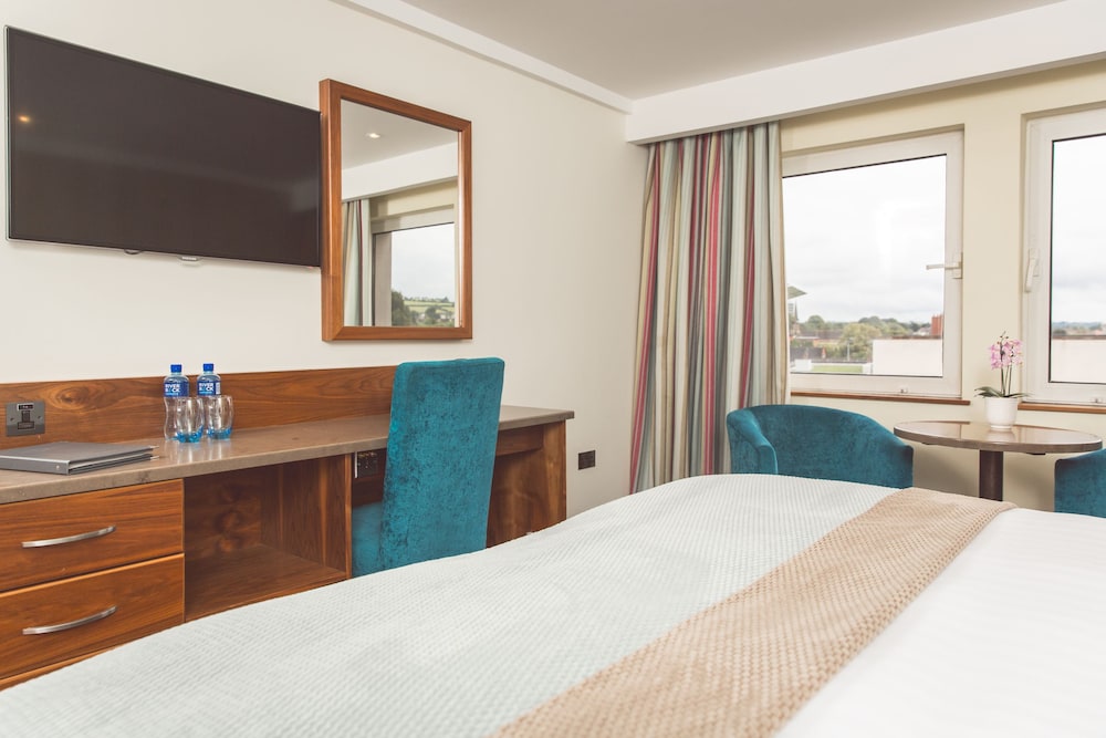 Stormont Hotel 11/44