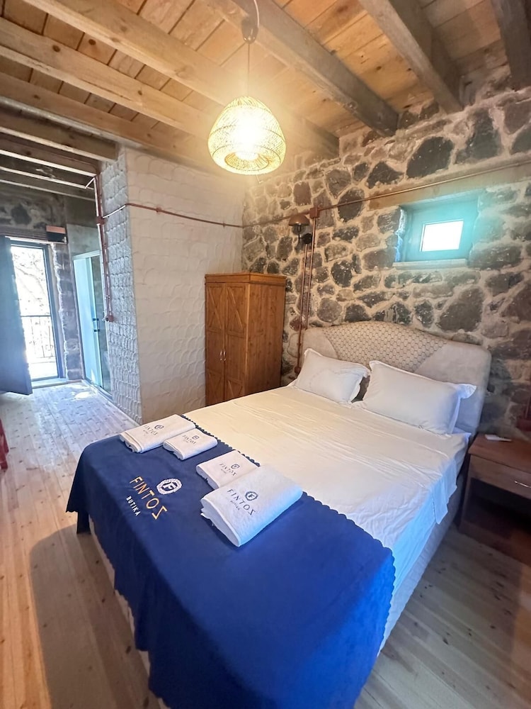 Fintoz Butika Karaburun 12/50