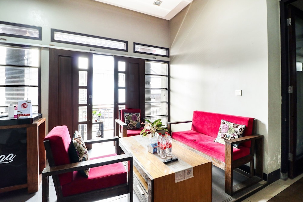 OYO 90026 Guest House Teras Waruga Syariah 17/22