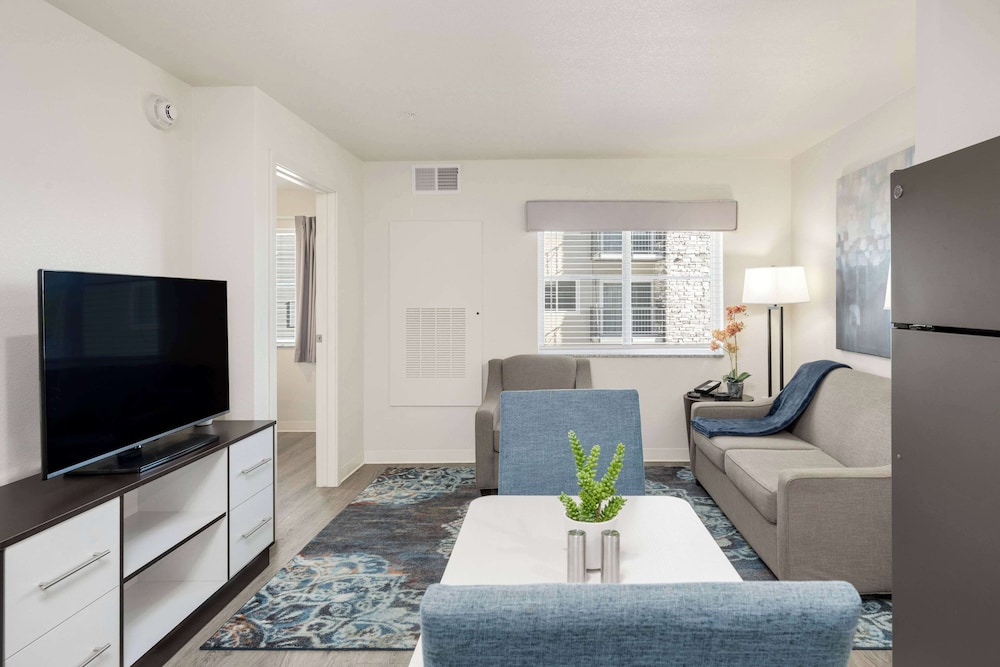 WaterWalk Extended Stay by Wyndham Minneapolis - Plymouth 39/62