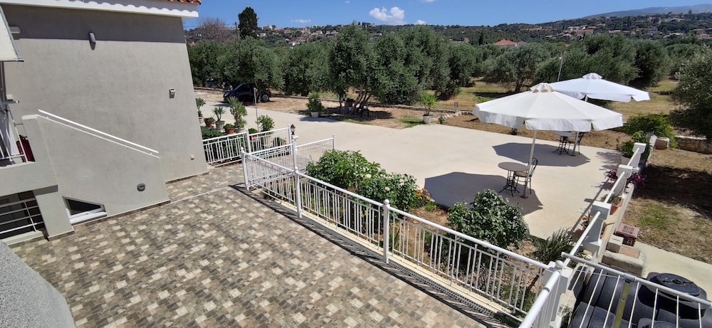 Casa de Rosa Apartments 13/68