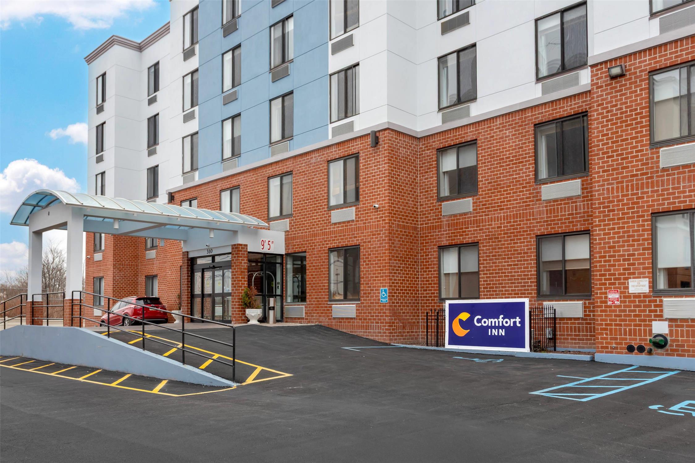 Comfort Inn New York Staten Island 33/36