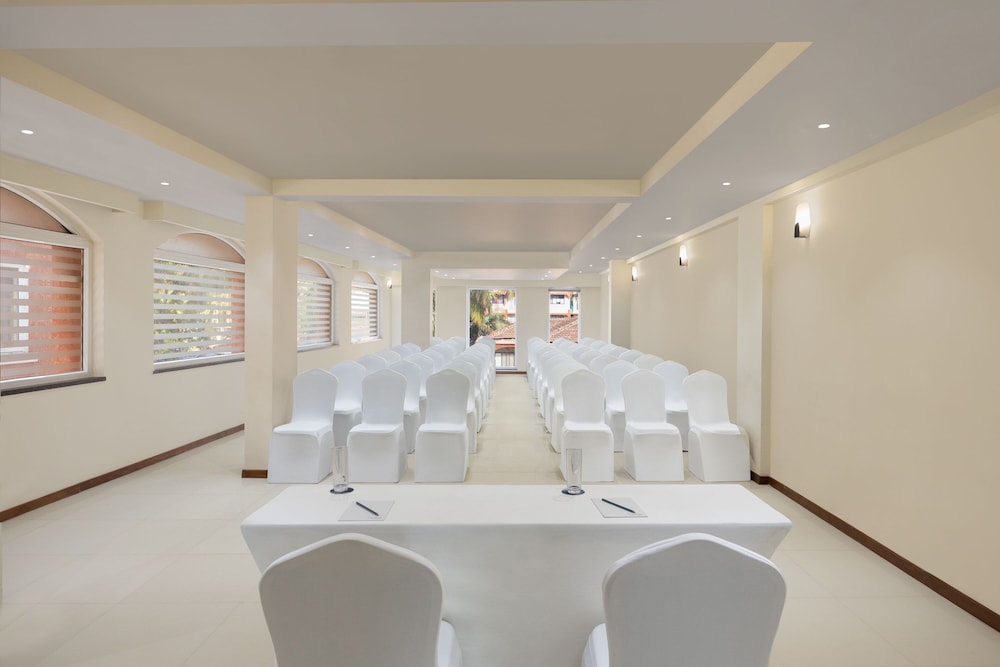 Fairfield by Marriott Goa Calangute Village 36/46