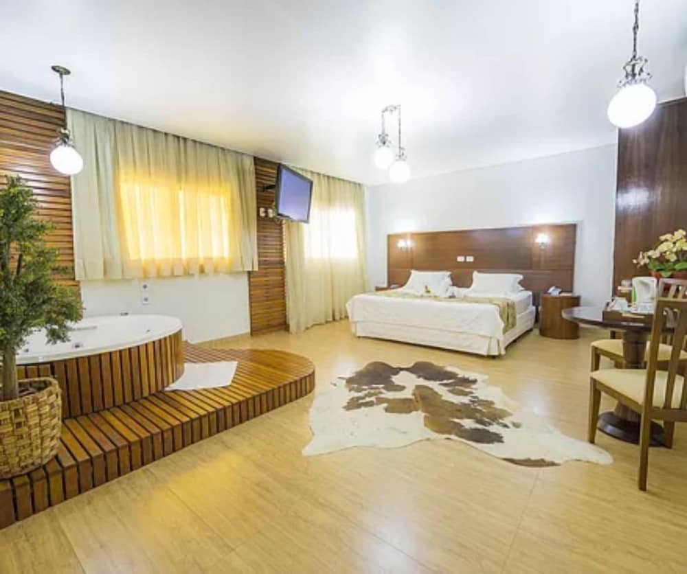 Marrua Hotel 31/49