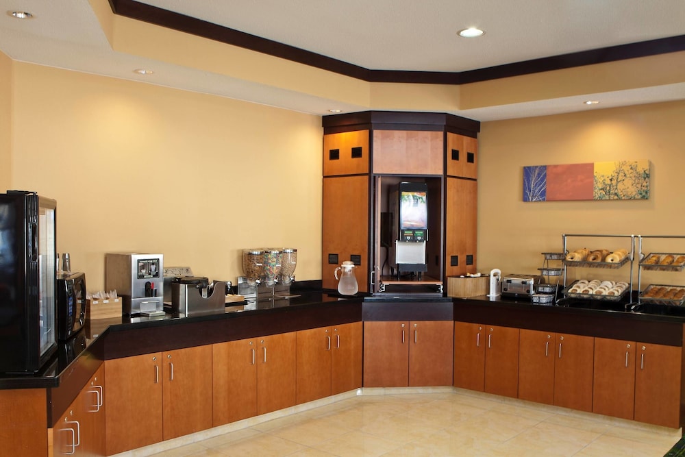 Fairfield Inn & Suites Joliet North/Plainfield 20/24
