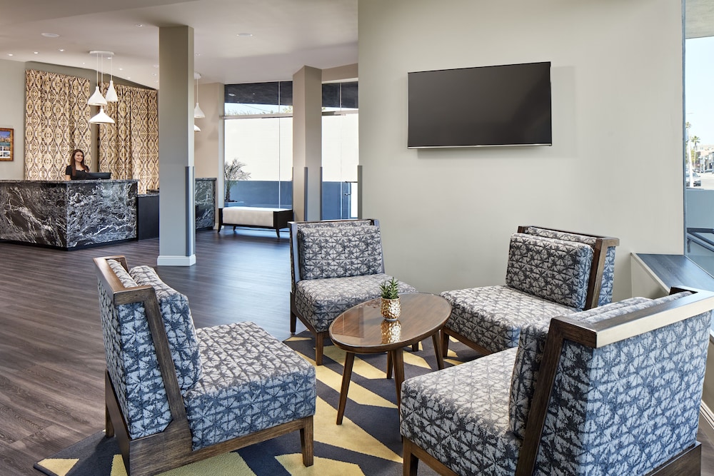 Elan Hotel Los Angeles 45/65