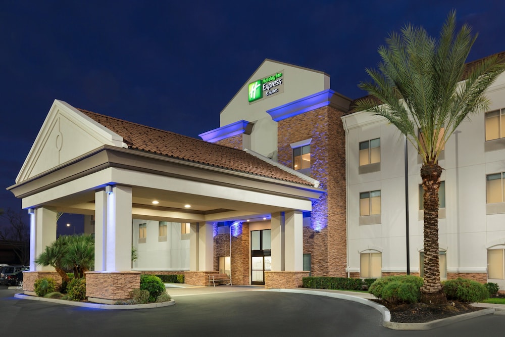 Holiday Inn Express Hotel And Suites Merced 1/52