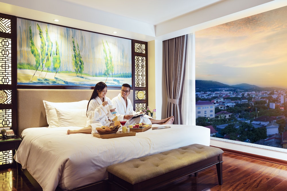 Thanh Lich Royal Boutique Hotel 37/69