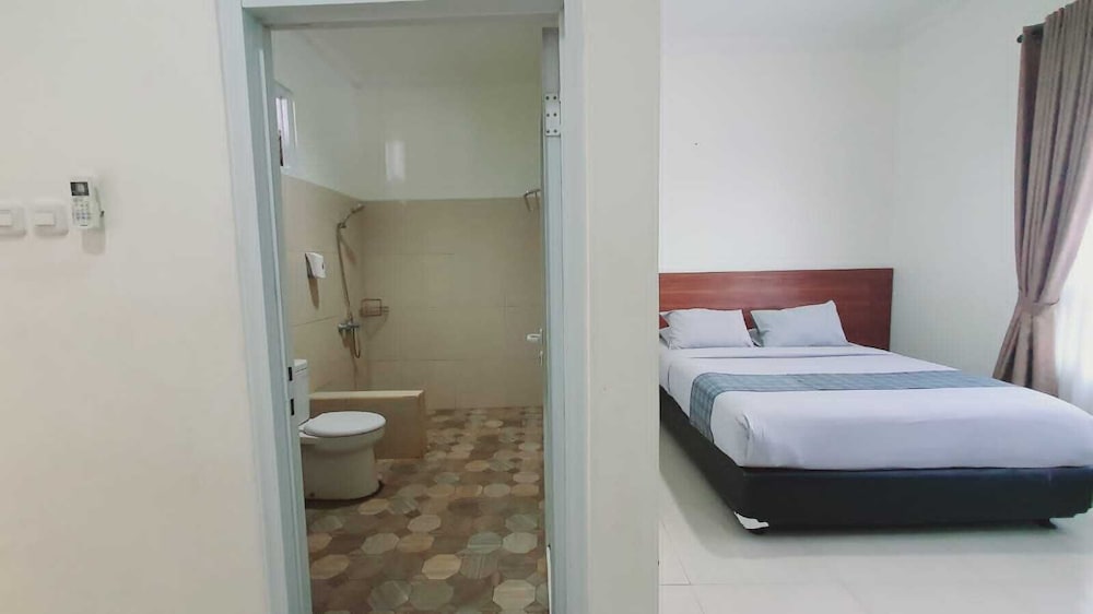Aries Biru Hotel and Villa 49/49
