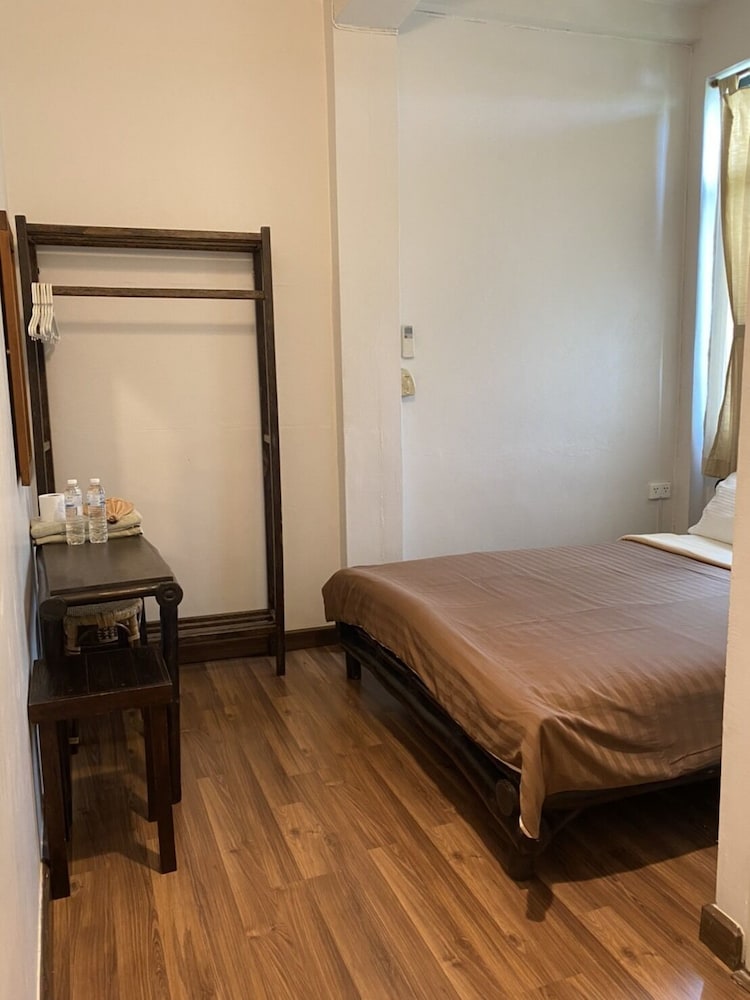 Lamphu House Bangkok 20/50