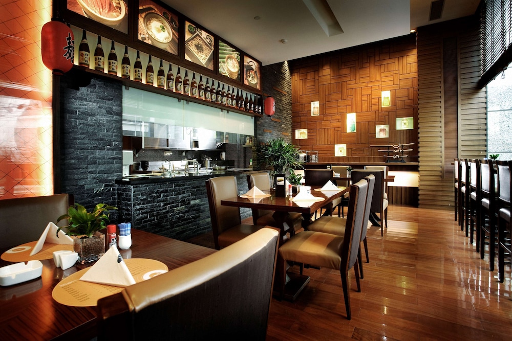 PARK PLAZA BEIJING WANGFUJING 58/69