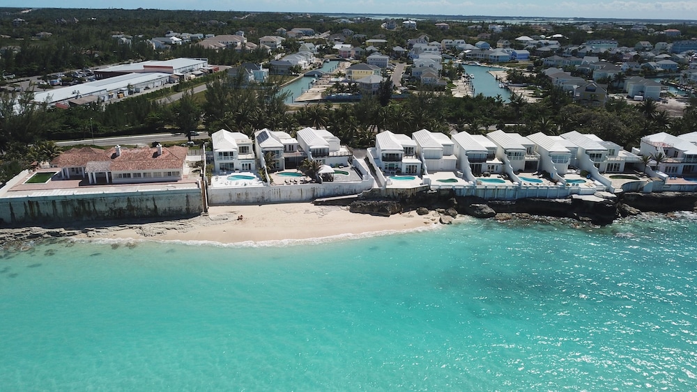 Caprice 14 Cable Beach Luxury Villa 15/24
