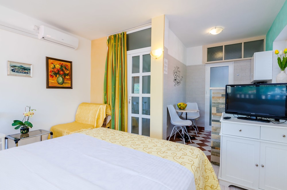 Guest House Avdic 11/41