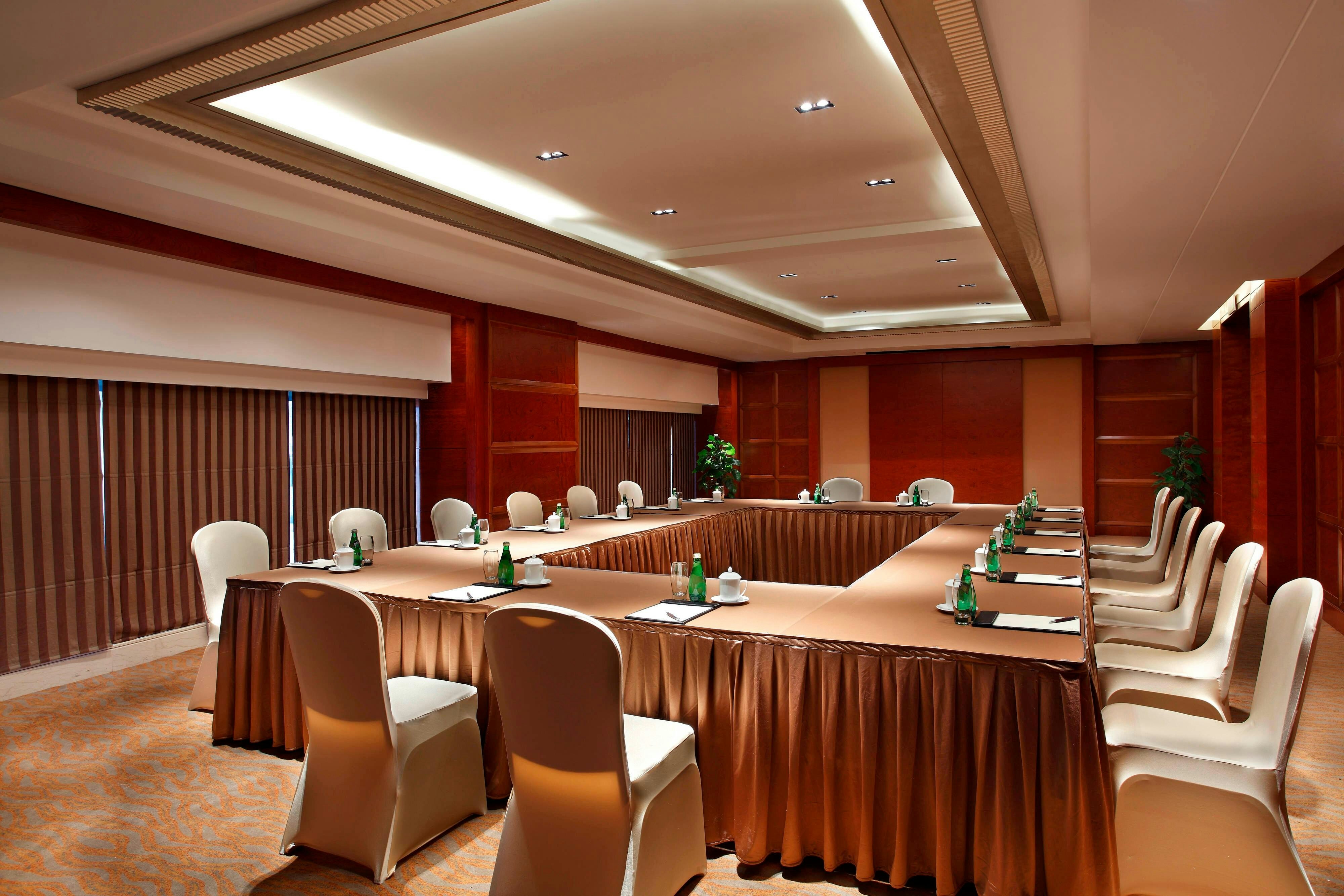 Sheraton Jinzhou Hotel 25/36