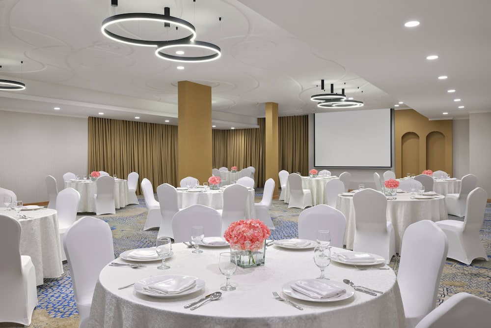 Holiday Inn Jeddah Corniche 45/52