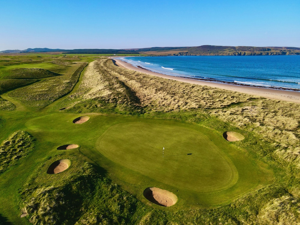 Another Place, The Machrie 42/48