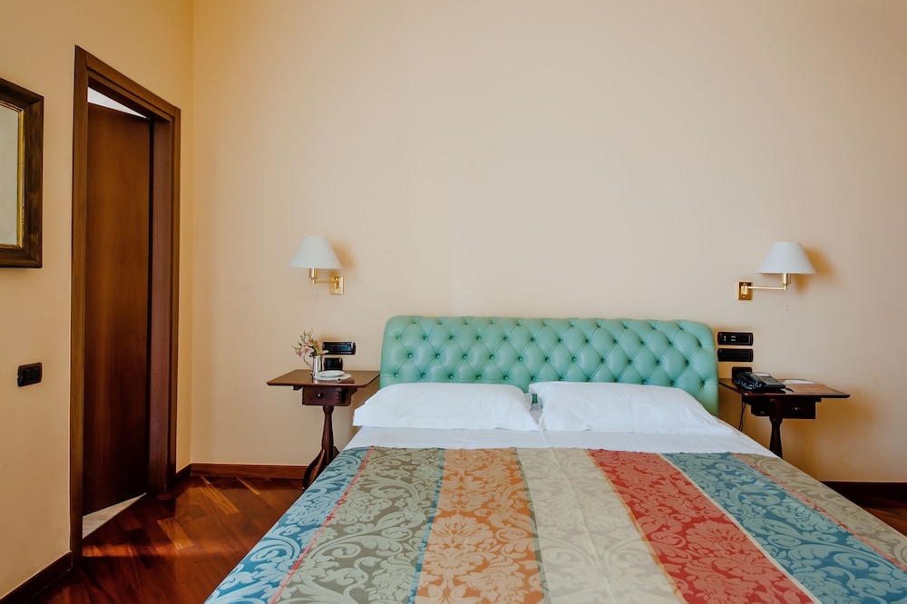 Hotel Villa Traiano 13/43
